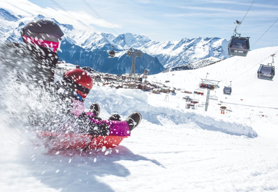 Alpe d'Huez Ski Resort (©Laurent-Salino) - Sledding