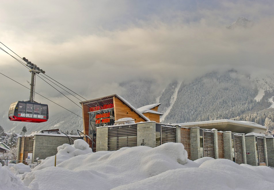 Chamonix Ski Resort - Aiguille du Midi