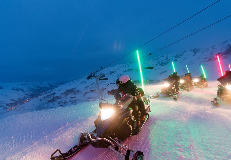 Val Thorens ski resort, 3 Valleys (France) - Evening snowmobiles