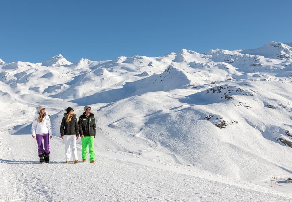 Val Thorens ski resort, 3 Valleys (France) - Walking in the mountains