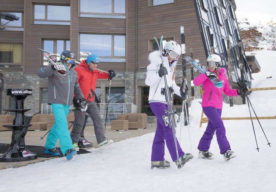 Val Thorens ski resort, 3 Valleys (France) - Most accommodation ski from door