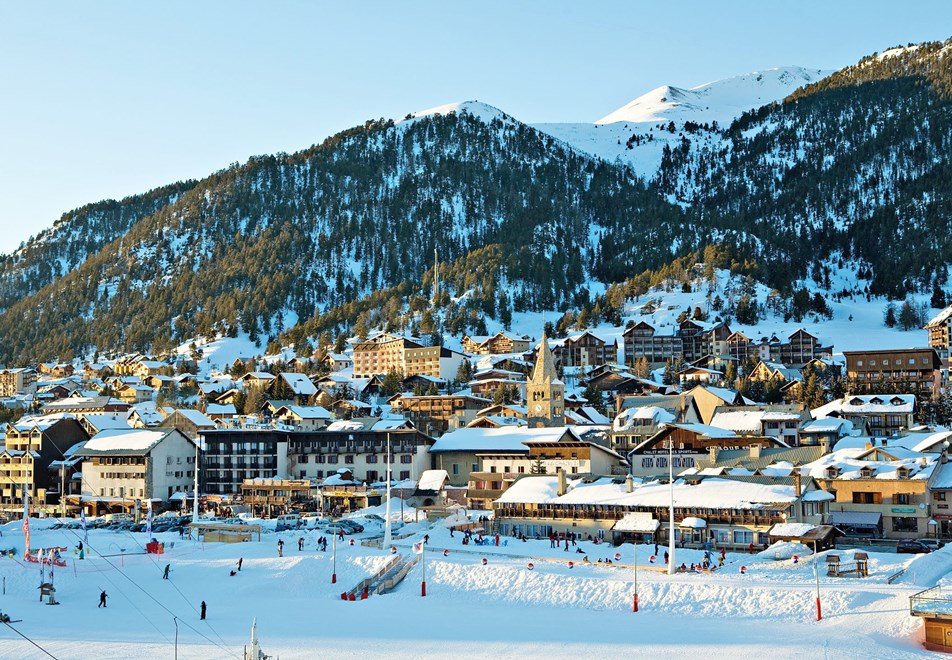 Montgenevre Ski Resort -  'Front de Neige'