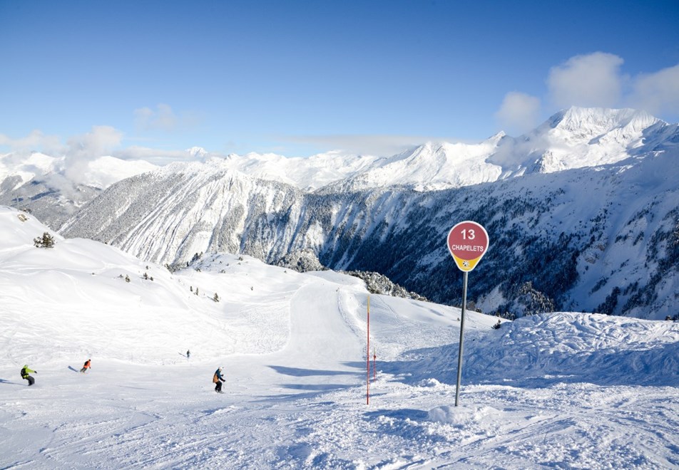 Courchevel Ski Resort (©PatrickPachod)
