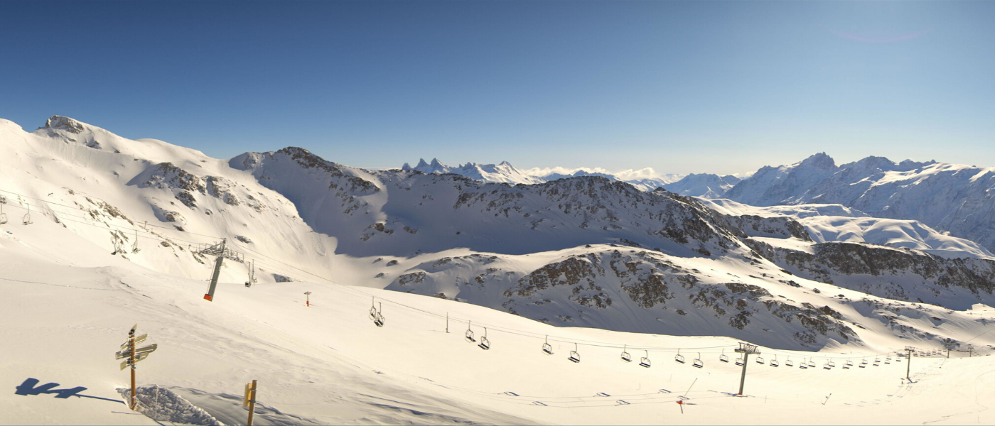 Alpe d'Huez Marmottes webcam 03.03.20 snow dump