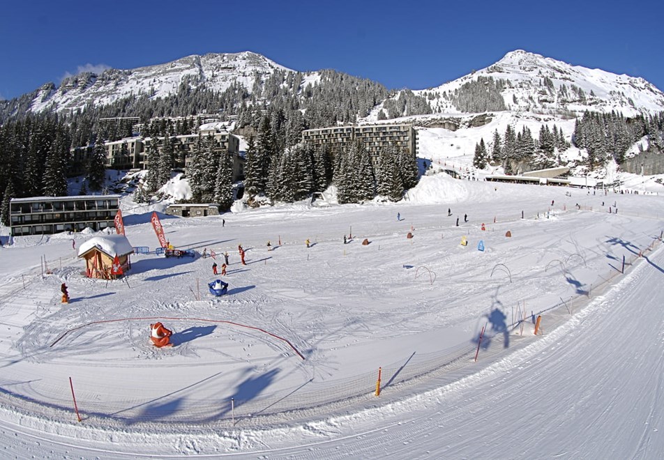 Flaine Ski Resort - ESF Piou Piou