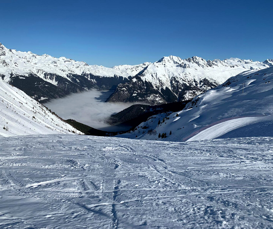 Grand Domaine skiing